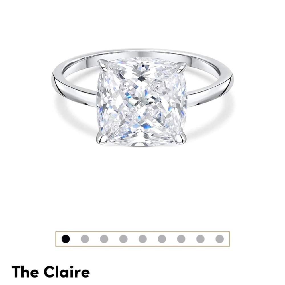Engagement ring women size 7.5